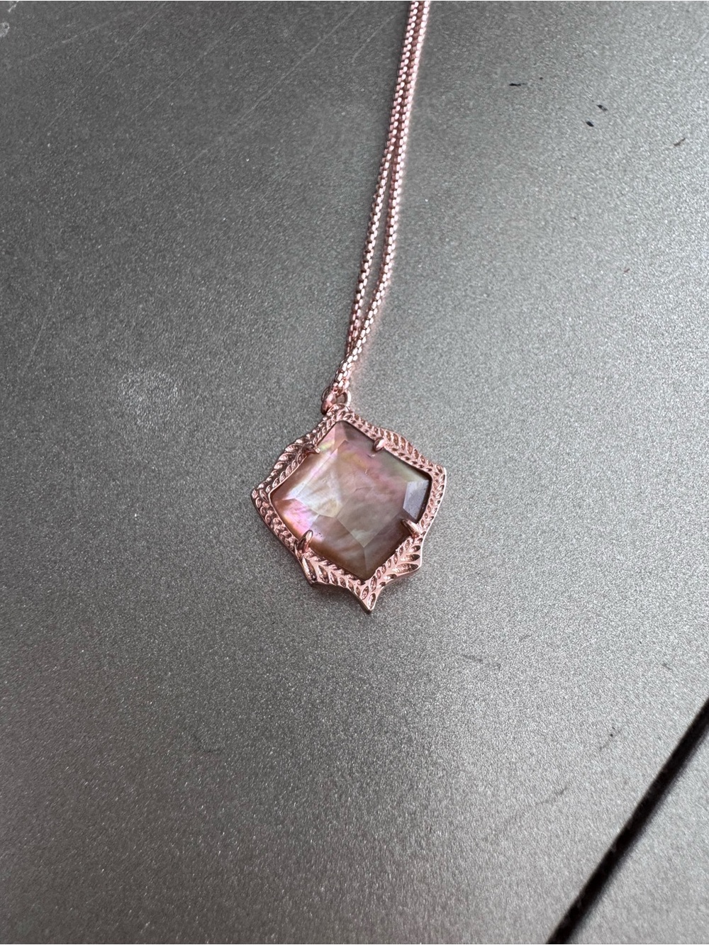 Kendra Scott Kacey Brown Pearl Rose Gold Pendant Necklace